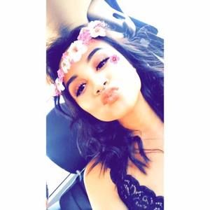 Meet your Posher, Vanessa